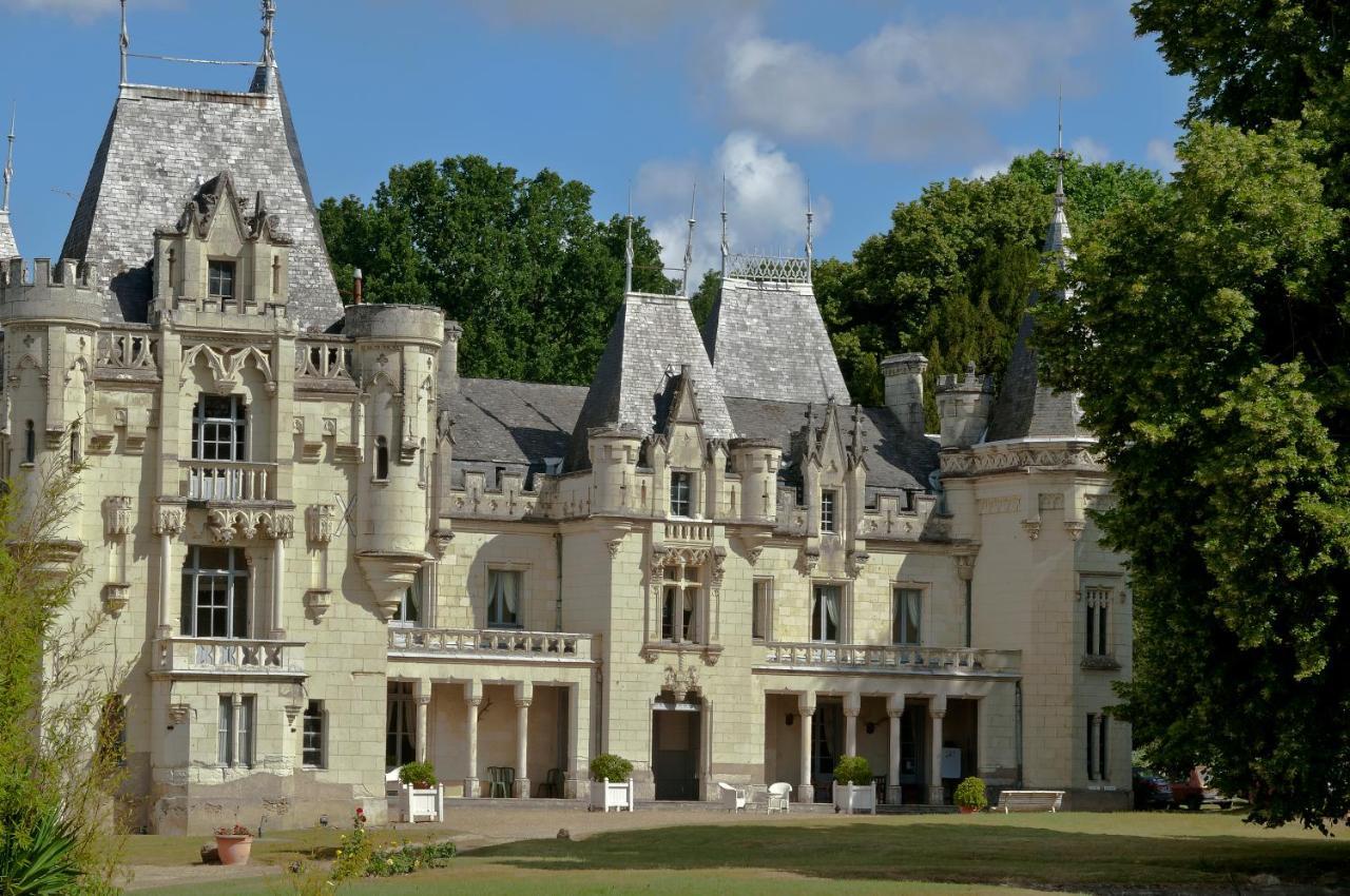 Château de Salvert - Appartement&Chambre d'Hôtes Neuillé Exterior foto